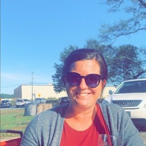 Meet your Posher, Shelby